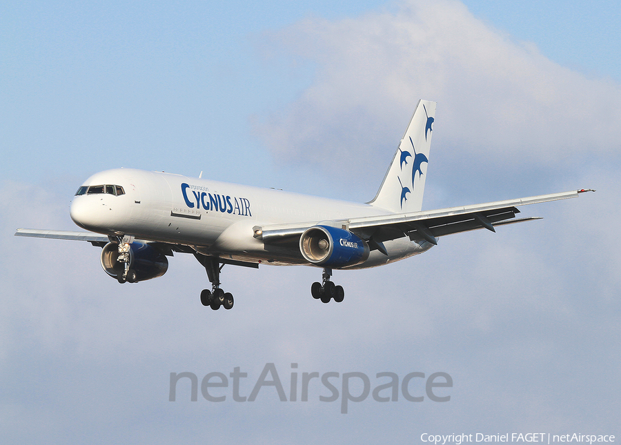 Cygnus Air Boeing 757-236(PCF) (EC-KLD) | Photo 291199