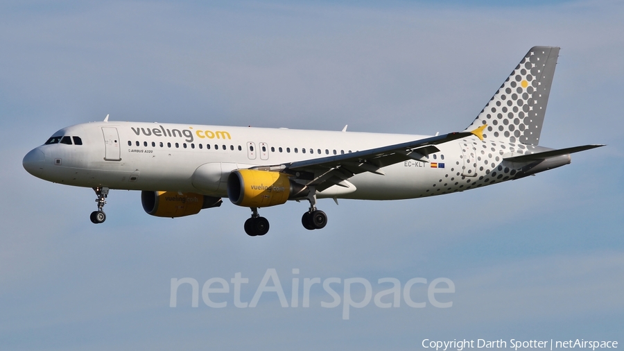 Vueling Airbus A320-216 (EC-KLT) | Photo 220439