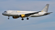 Vueling Airbus A320-216 (EC-KLT) at  Paris - Orly, France