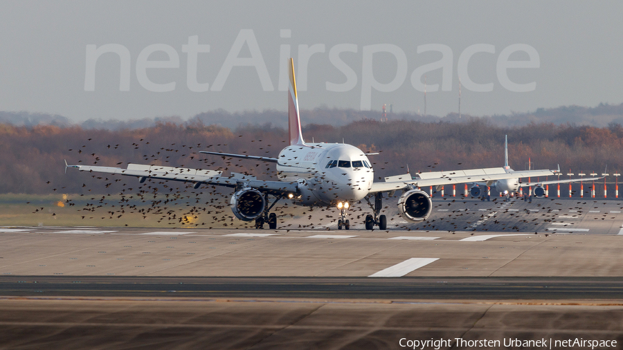 Iberia Airbus A319-111 (EC-KMD) | Photo 282928