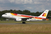 Iberia Airbus A319-111 (EC-KMD) at  Hamburg - Fuhlsbuettel (Helmut Schmidt), Germany