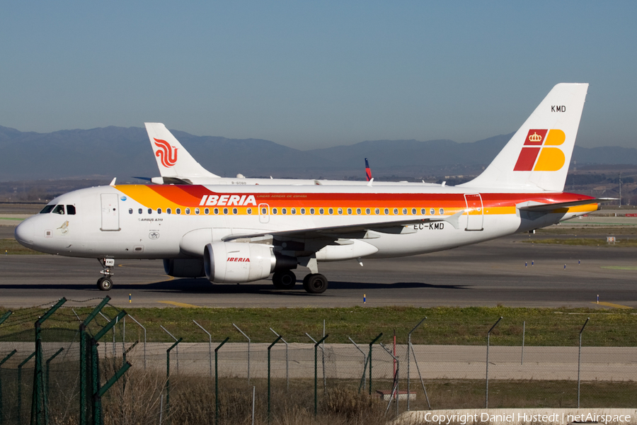 Iberia Airbus A319-111 (EC-KMD) | Photo 542010