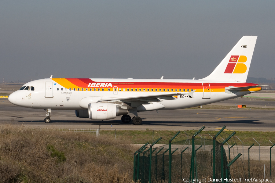 Iberia Airbus A319-111 (EC-KMD) | Photo 544327