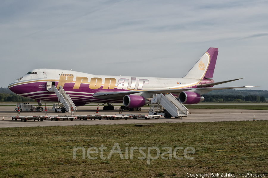 Pronair Airlines Boeing 747-245F(SCD) (EC-KMR) | Photo 71736