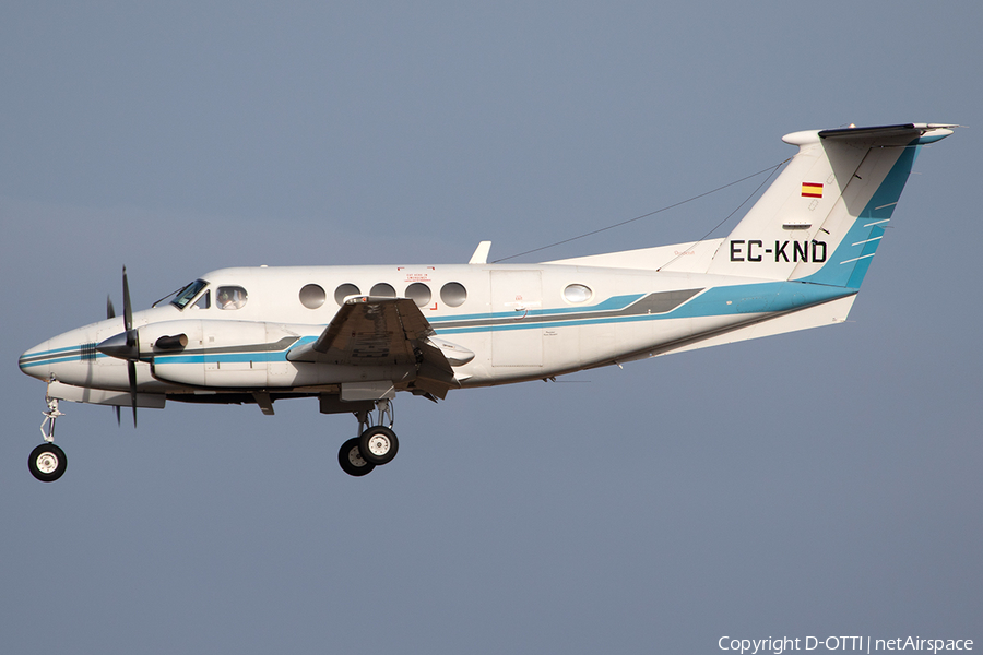 EuroAirlines (Urgemer Canarias) Beech King Air B200 (EC-KND) | Photo 260664