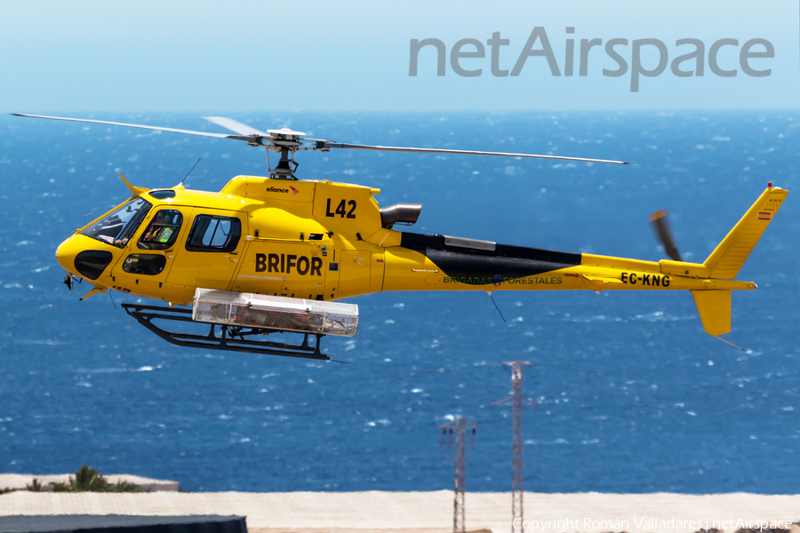 Spanish Government Eurocopter AS350B3 Ecureuil (EC-KNG) | Photo 456422