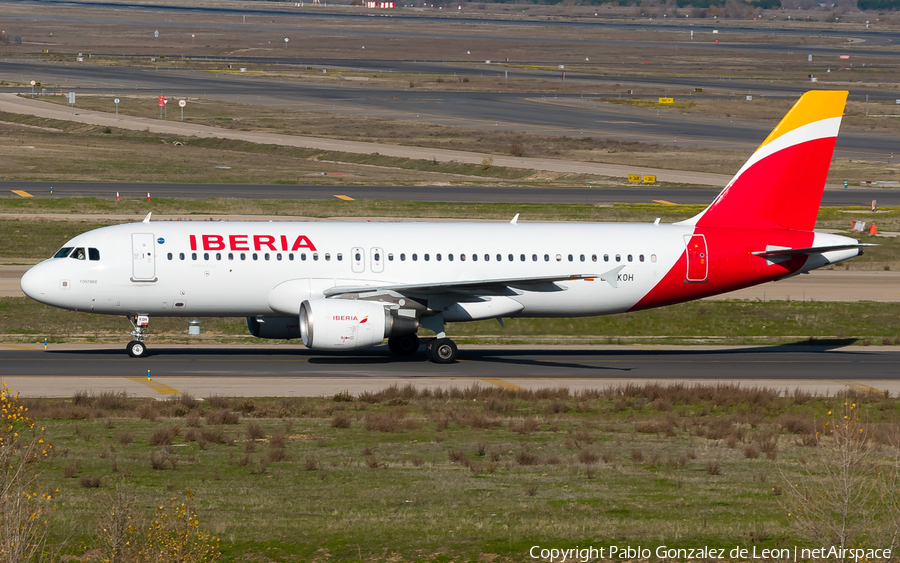 Iberia Airbus A320-214 (EC-KOH) | Photo 339264