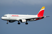 Iberia Airbus A320-214 (EC-KOH) at  La Palma (Santa Cruz de La Palma), Spain