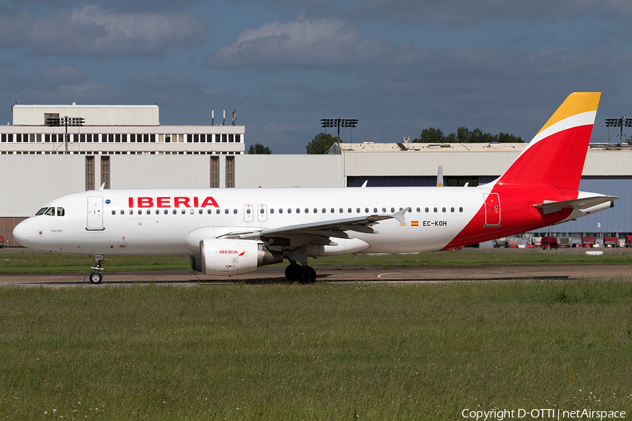 Iberia Express Airbus A320-214 (EC-KOH) | Photo 165693