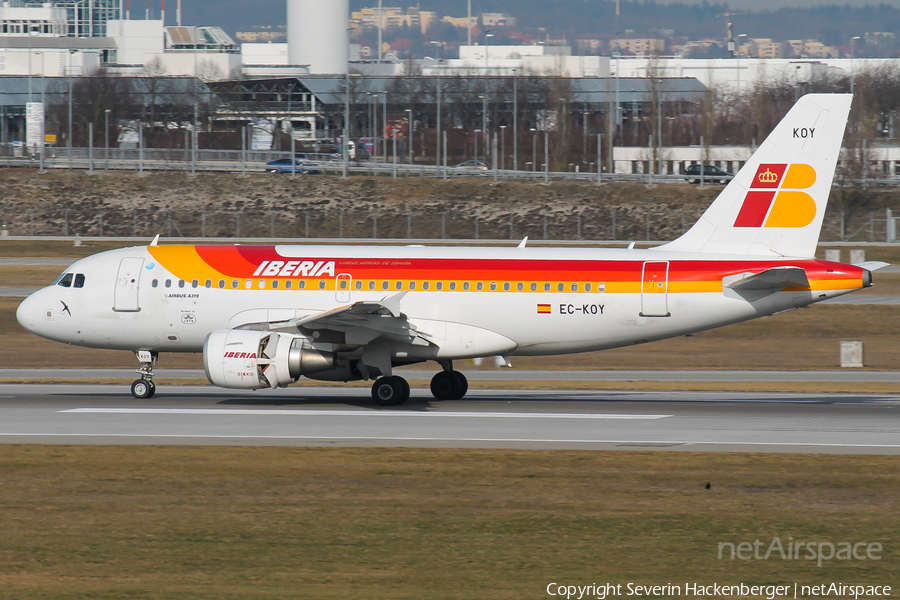 Iberia Airbus A319-111 (EC-KOY) | Photo 230904