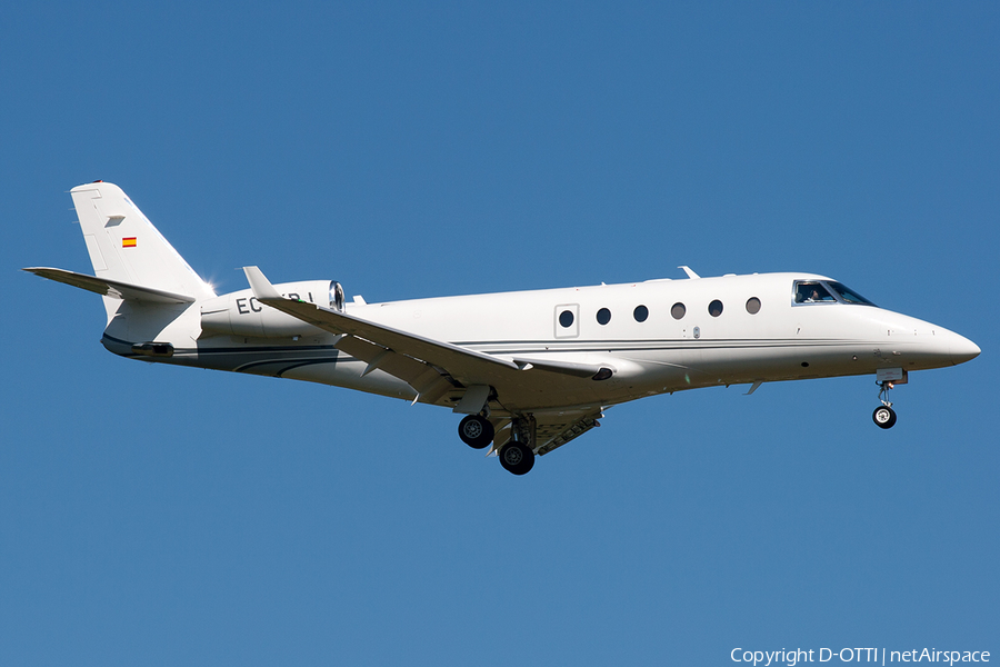 TAG Aviation Spain Gulfstream G150 (EC-KPJ) | Photo 294804