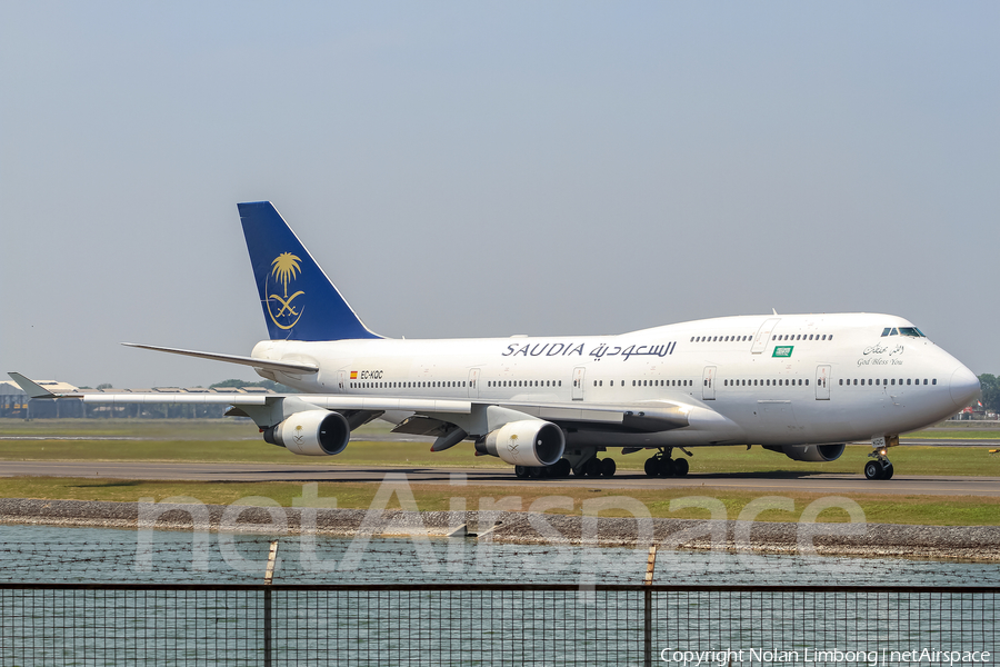Saudi Arabian Airlines (Wamos Air) Boeing 747-412 (EC-KQC) | Photo 370401