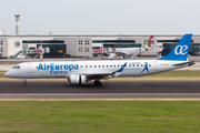 Air Europa Embraer ERJ-195LR (ERJ-190-200LR) (EC-KRJ) at  Lisbon - Portela, Portugal