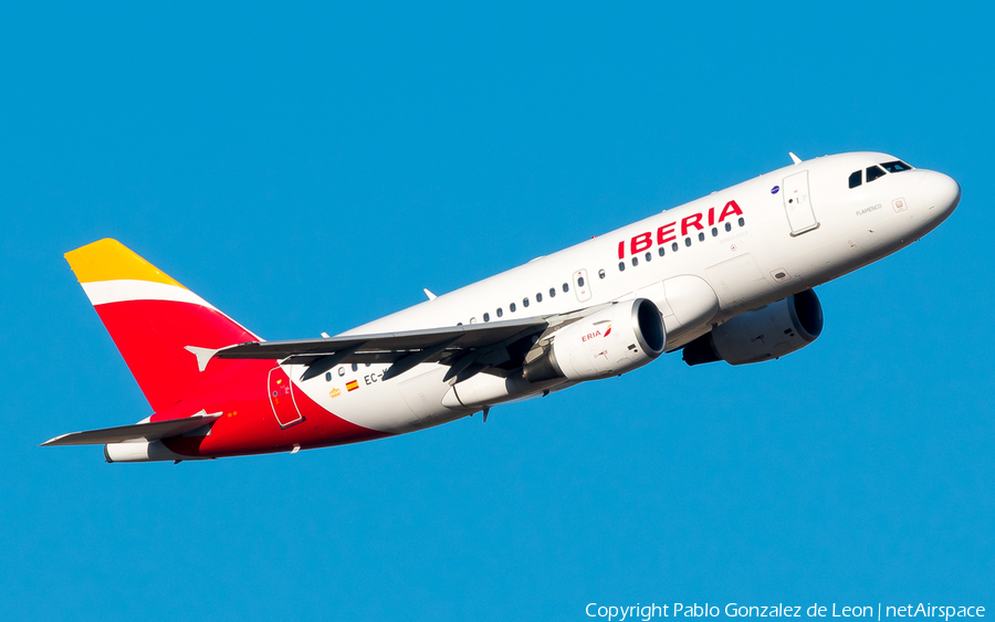 Iberia Airbus A319-111 (EC-KUB) | Photo 350647