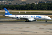 Air Europa Express Embraer ERJ-195LR (ERJ-190-200LR) (EC-KXD) at  Madrid - Barajas, Spain