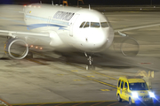 Orbest Orizonia Airbus A320-214 (EC-KYZ) at  Tenerife Sur - Reina Sofia, Spain