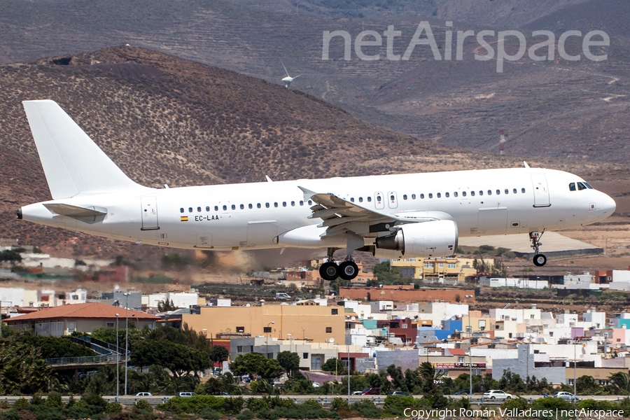 Iberia Express Airbus A320-214 (EC-LAA) | Photo 509268