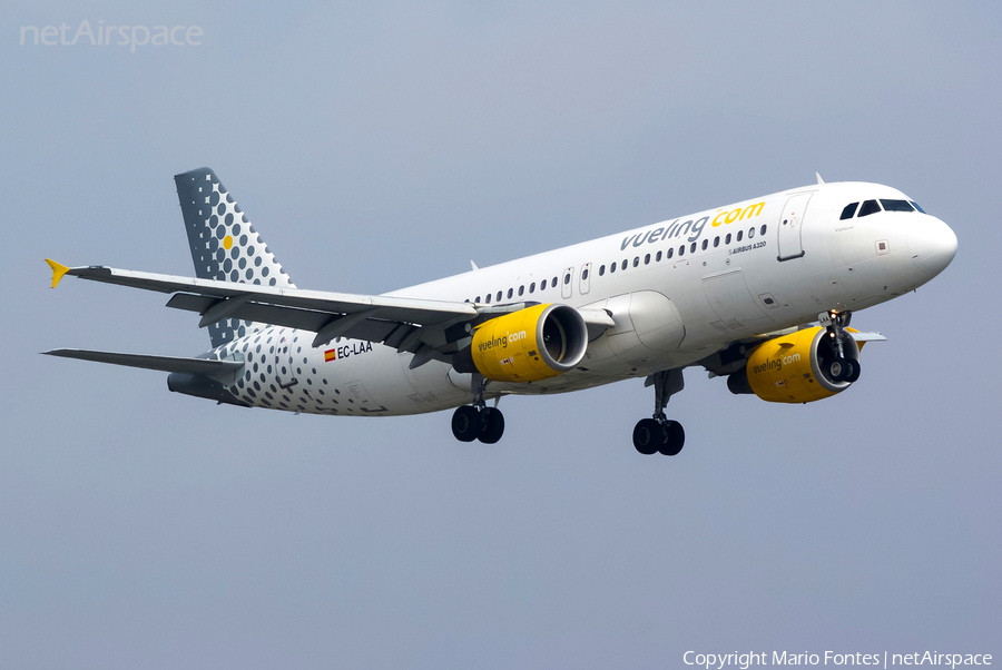 Vueling Airbus A320-214 (EC-LAA) | Photo 51631