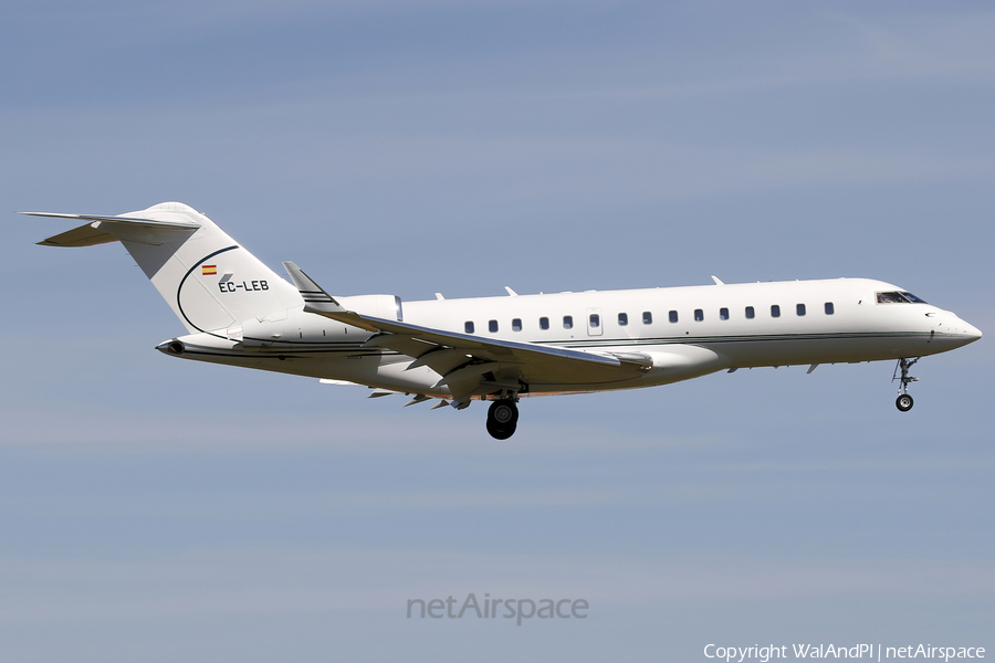 TAG Aviation Spain Bombardier BD-700-1A10 Global Express XRS (EC-LEB) | Photo 636835