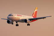 Iberia Airbus A319-111 (EC-LEI) at  Hamburg - Fuhlsbuettel (Helmut Schmidt), Germany