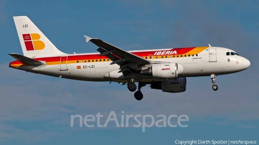 Iberia Airbus A319-111 (EC-LEI) | Photo 181545