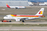 Iberia Airbus A319-111 (EC-LEI) at  Madrid - Barajas, Spain