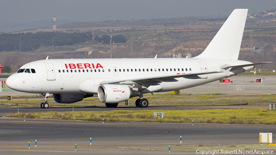 Iberia Airbus A319-111 (EC-LEI) | Photo 595226