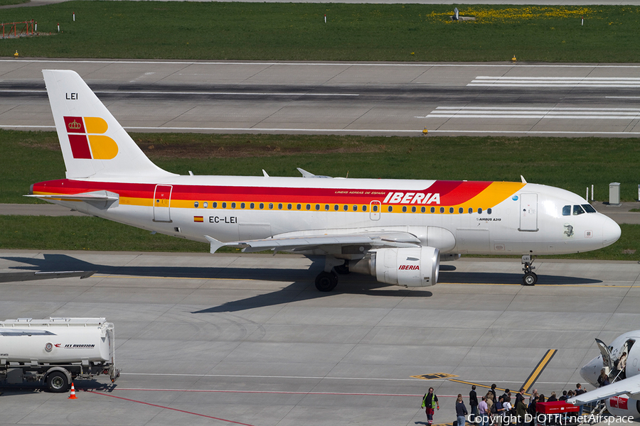 Iberia Airbus A319-111 (EC-LEI) | Photo 355262