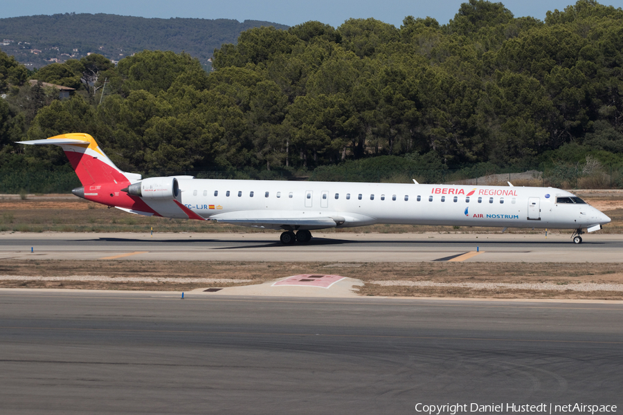 Iberia Regional (Air Nostrum) Bombardier CRJ-1000 (EC-LJR) | Photo 535571