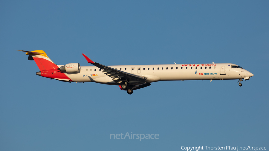 Iberia Regional (Air Nostrum) Bombardier CRJ-1000 (EC-LJX) | Photo 449486