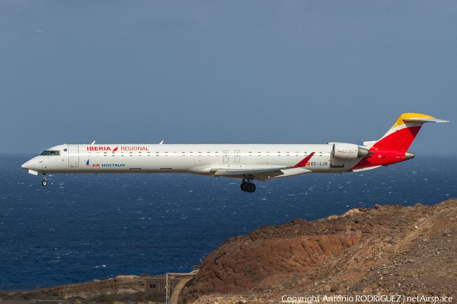 Iberia Regional (Air Nostrum) Bombardier CRJ-1000 (EC-LJX) | Photo 392333