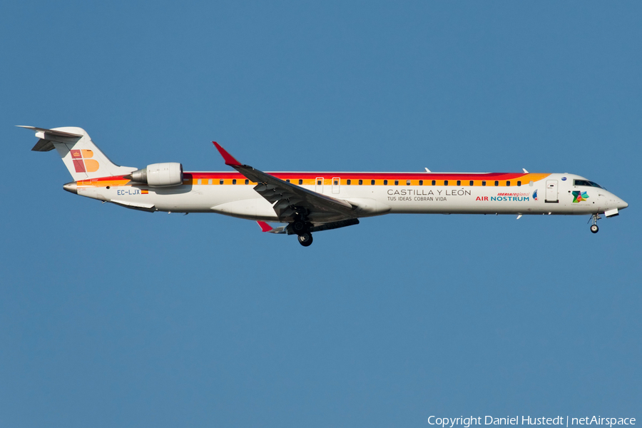 Iberia Regional (Air Nostrum) Bombardier CRJ-1000 (EC-LJX) | Photo 632586