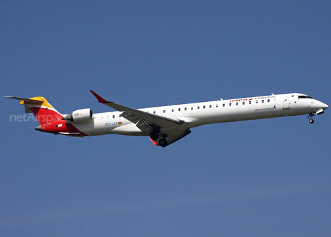 Iberia Regional (Air Nostrum) Bombardier CRJ-1000 (EC-LKF) at  Hamburg - Fuhlsbuettel (Helmut Schmidt), Germany