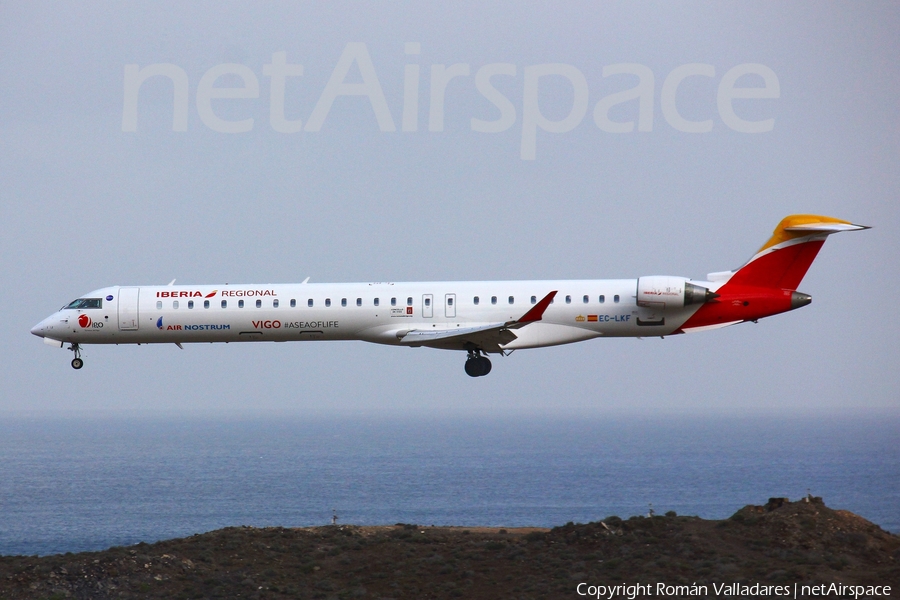 Iberia Regional (Air Nostrum) Bombardier CRJ-1000 (EC-LKF) | Photo 341659