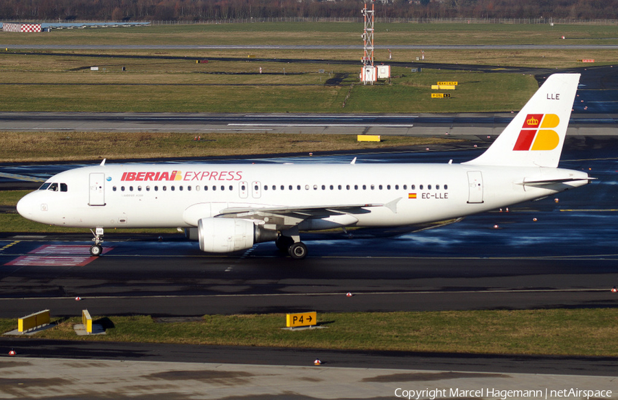 Iberia Express Airbus A320-214 (EC-LLE) | Photo 119607