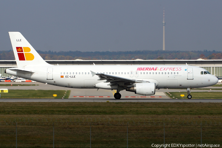 Iberia Express Airbus A320-214 (EC-LLE) | Photo 379893