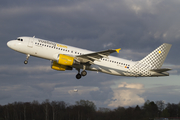 Vueling Airbus A320-214 (EC-LLJ) at  Hamburg - Fuhlsbuettel (Helmut Schmidt), Germany