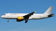 Vueling Airbus A320-214 (EC-LLM) at  Barcelona - El Prat, Spain