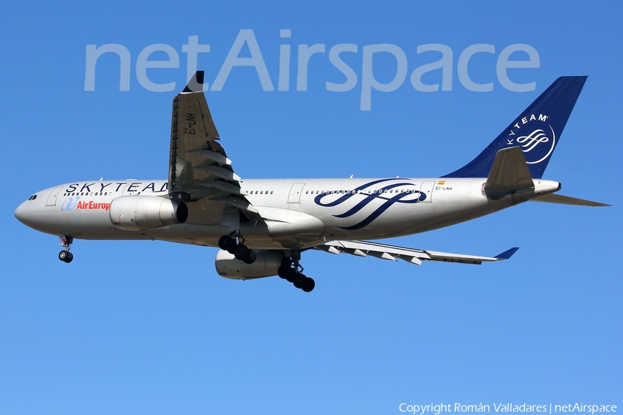 Air Europa Airbus A330-243 (EC-LNH) | Photo 345211