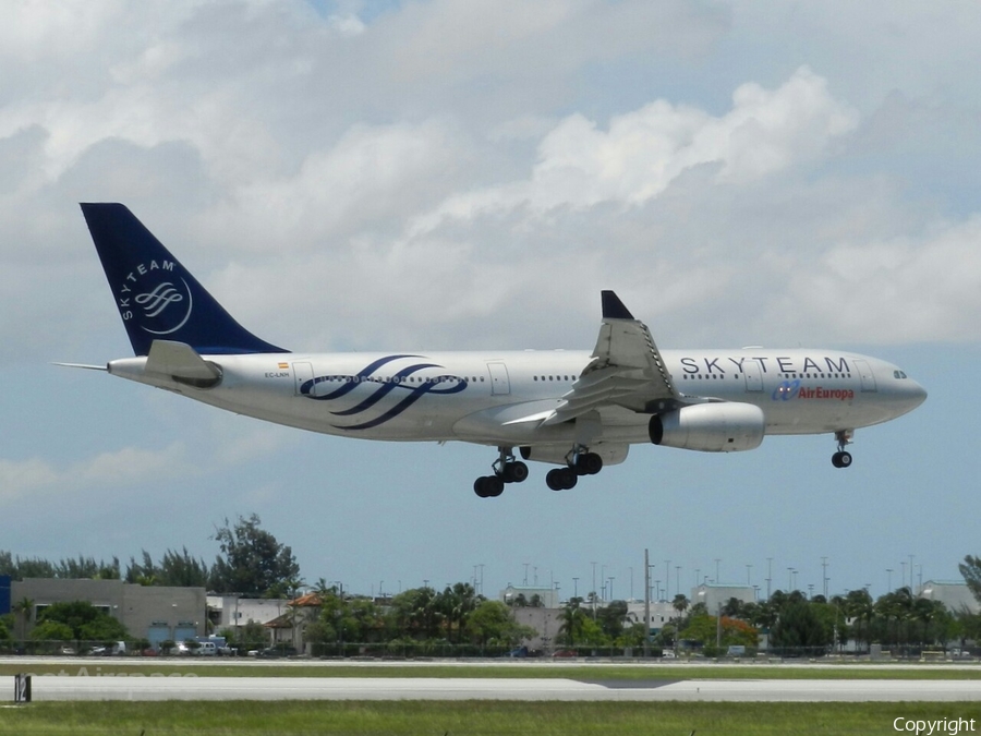 Air Europa Airbus A330-243 (EC-LNH) | Photo 51717
