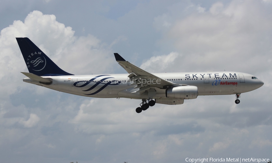 Air Europa Airbus A330-243 (EC-LNH) | Photo 577144