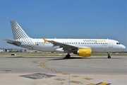 Vueling Airbus A320-214 (EC-LOB) at  Naples - Ugo Niutta, Italy