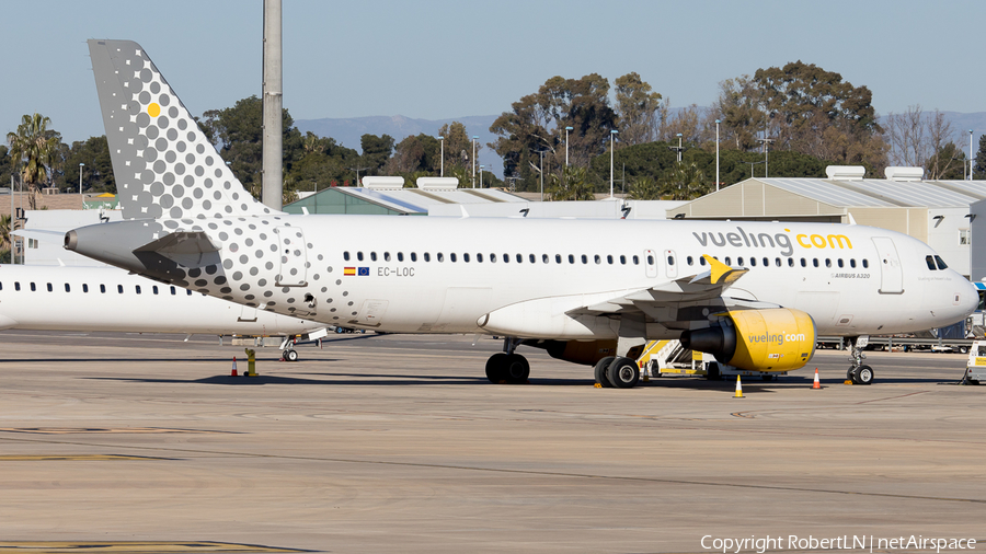 Vueling Airbus A320-214 (EC-LOC) | Photo 593470