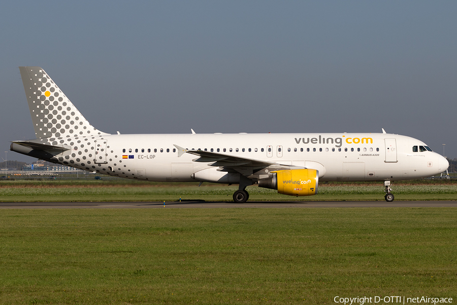 Vueling Airbus A320-214 (EC-LOP) | Photo 195899