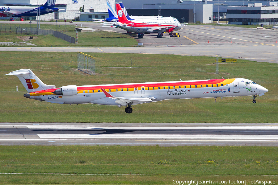 Iberia Regional (Air Nostrum) Bombardier CRJ-1000 (EC-LOX) | Photo 163283