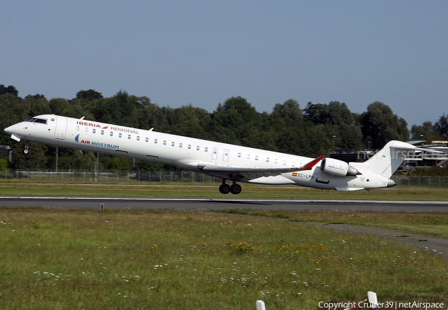 Iberia Regional (Air Nostrum) Bombardier CRJ-1000 (EC-LPN) | Photo 667512