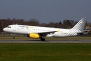 Vueling Airbus A320-232 (EC-LQJ) at  Hamburg - Fuhlsbuettel (Helmut Schmidt), Germany