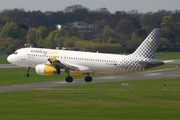 Vueling Airbus A320-232 (EC-LQK) at  Hamburg - Fuhlsbuettel (Helmut Schmidt), Germany