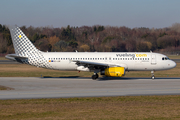 Vueling Airbus A320-232 (EC-LQK) at  Hamburg - Fuhlsbuettel (Helmut Schmidt), Germany