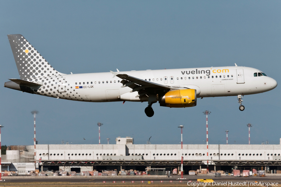 Vueling Airbus A320-232 (EC-LQK) | Photo 476430